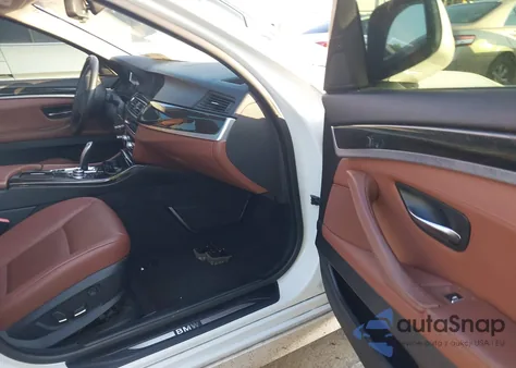 2013 BMW 528I xDrive из США, поврежденный, VIN WBAXH5C53DDW11955